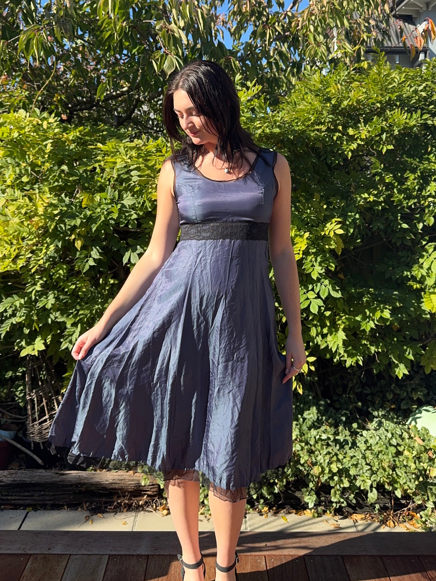 NZ Vintage Lace Midi Dress | Size 10