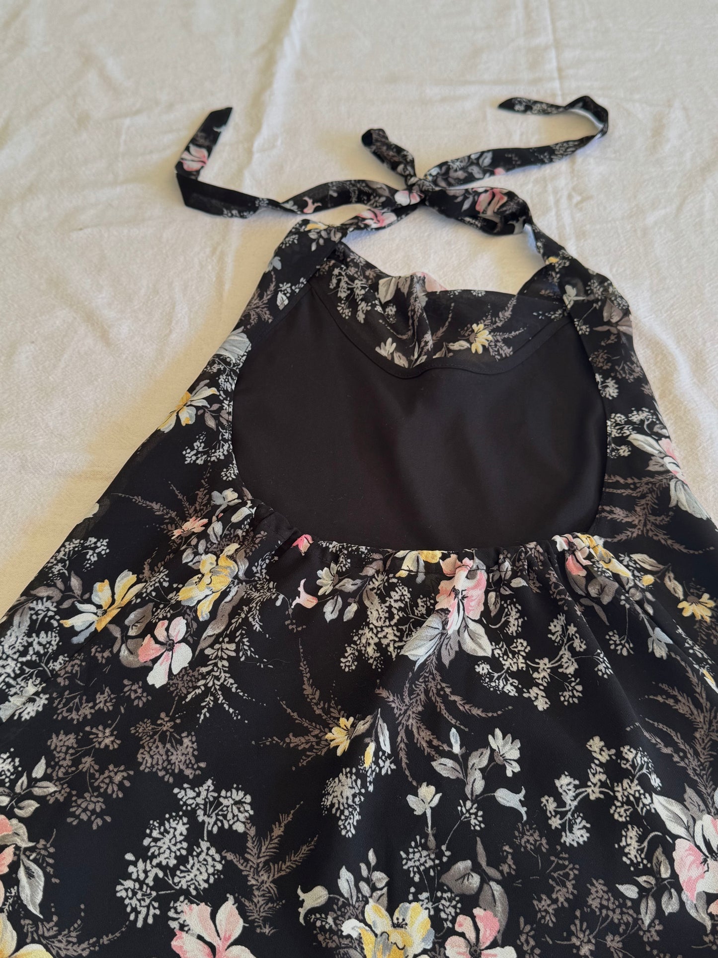 Floral Halter-Neck Top | Size 8