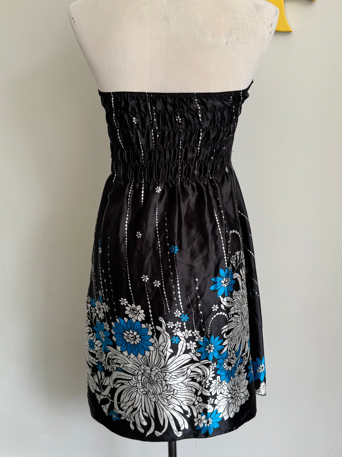 Silky Strapless Floral Dress | Size 6-8