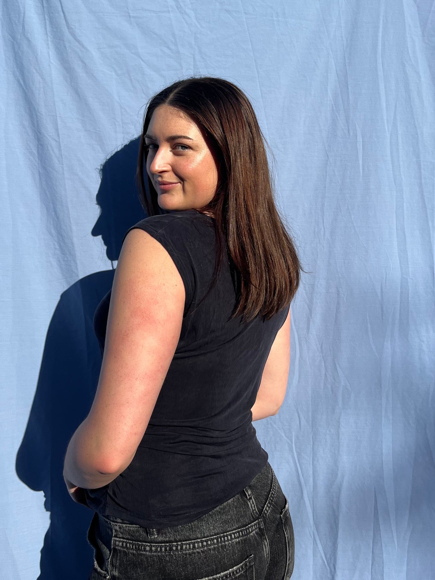 Flattering Navy Twist Top | Size M