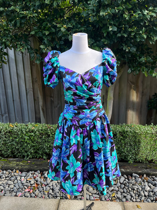 Beautiful Vintage Floral Midi Dress | Size 10