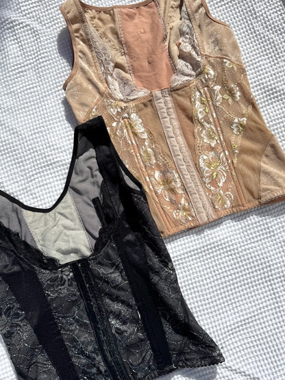 Beautiful Nude/Gold Lace Corset | Size 4-6