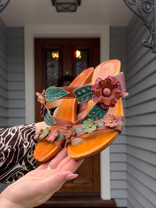 Strappy Flower Heels | Size 41
