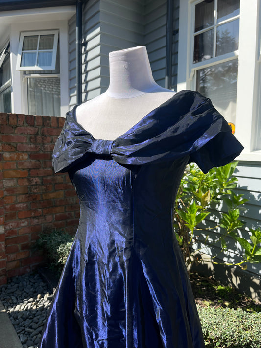 Vintage Blue Bow Gown | Size 8
