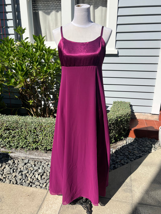 Beautiful Maxi Vintage Gown | Size 12