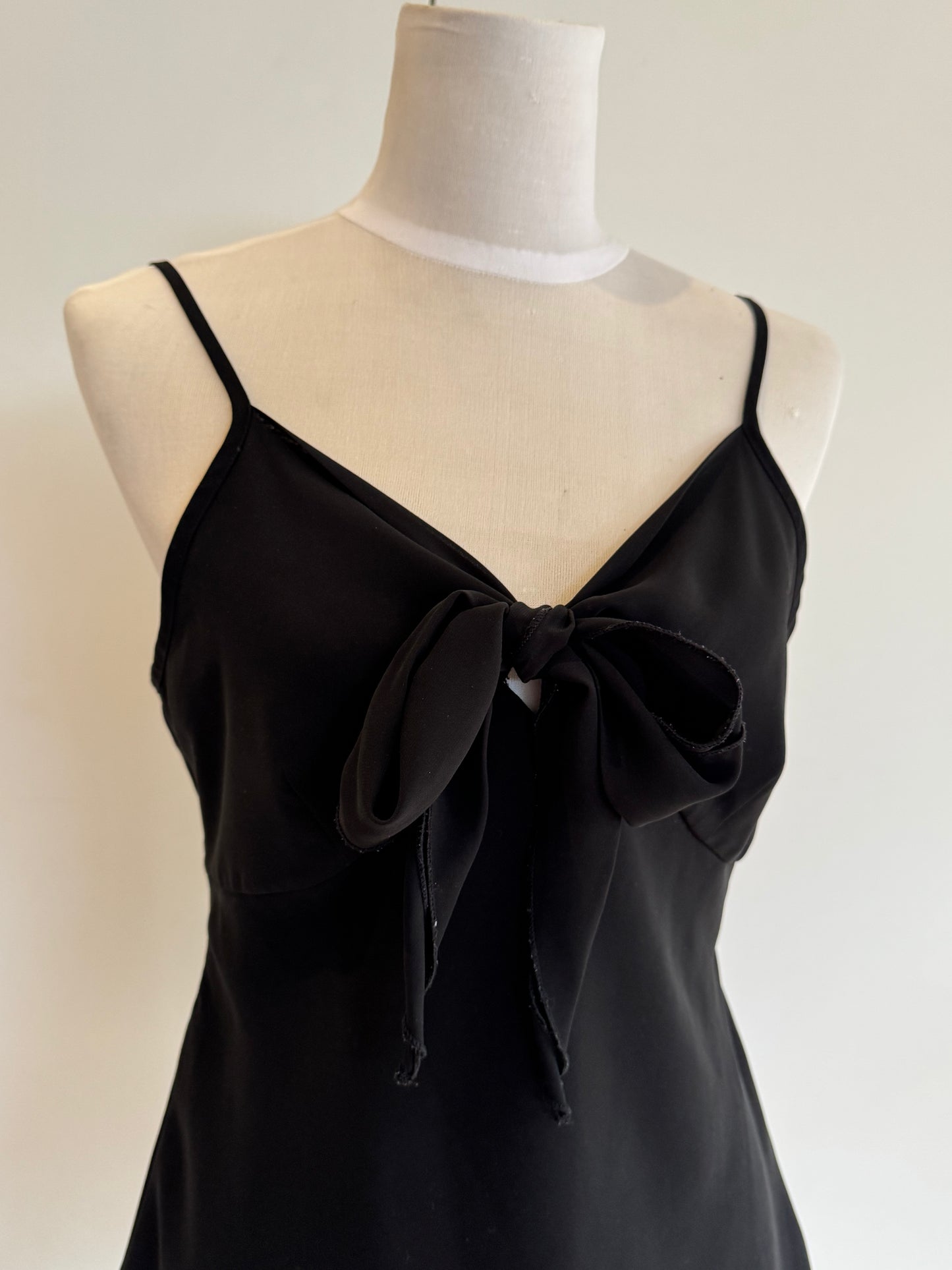 Black Bow Singlet | Size Medium