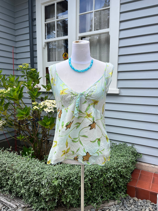 Beautiful Blue Floral Singlet | Size 10-12