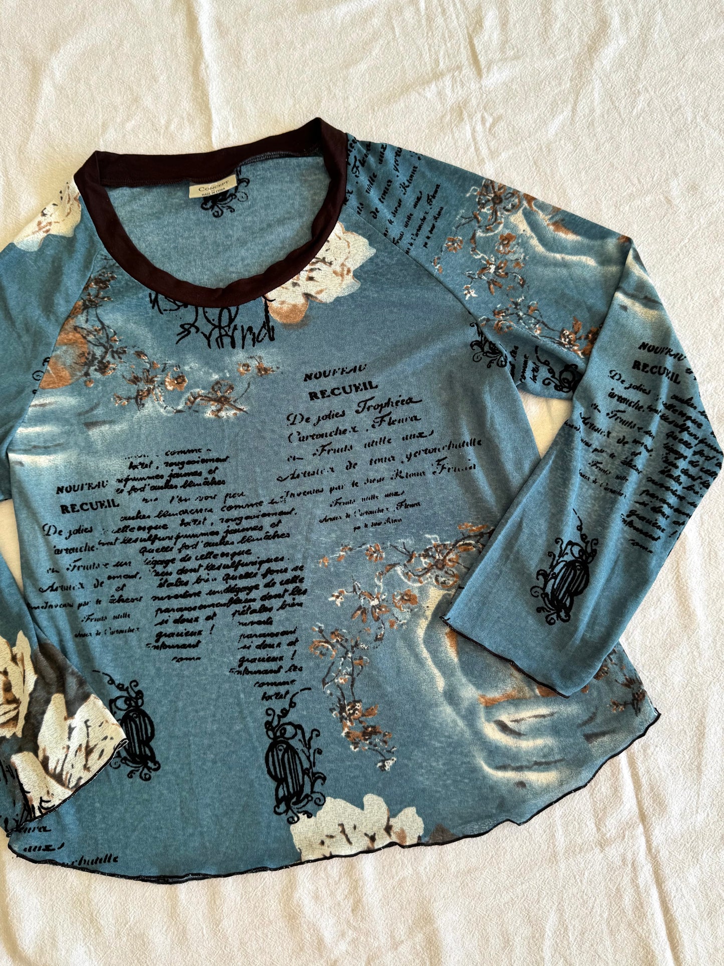 Blue/Brown Graphic Top | Size XL