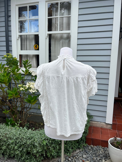 White top with frill detail | Size 8