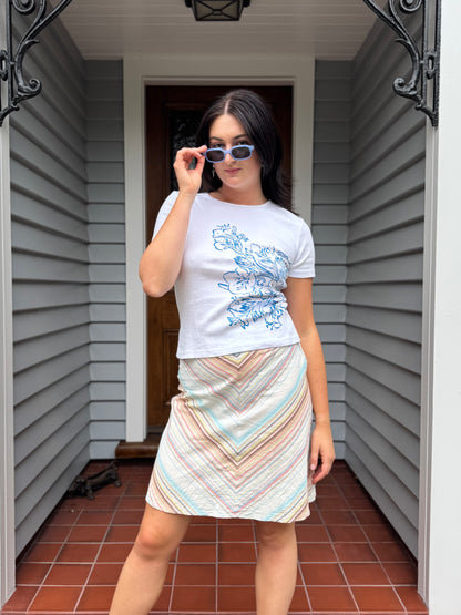 White T-Shirt with Blue Floral Design | Size M