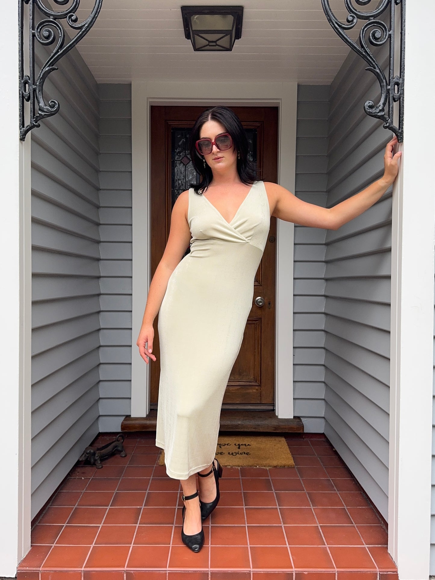 Vintage Creme Gown | Size 12