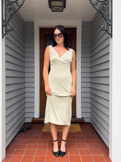 Vintage Creme Gown | Size 12