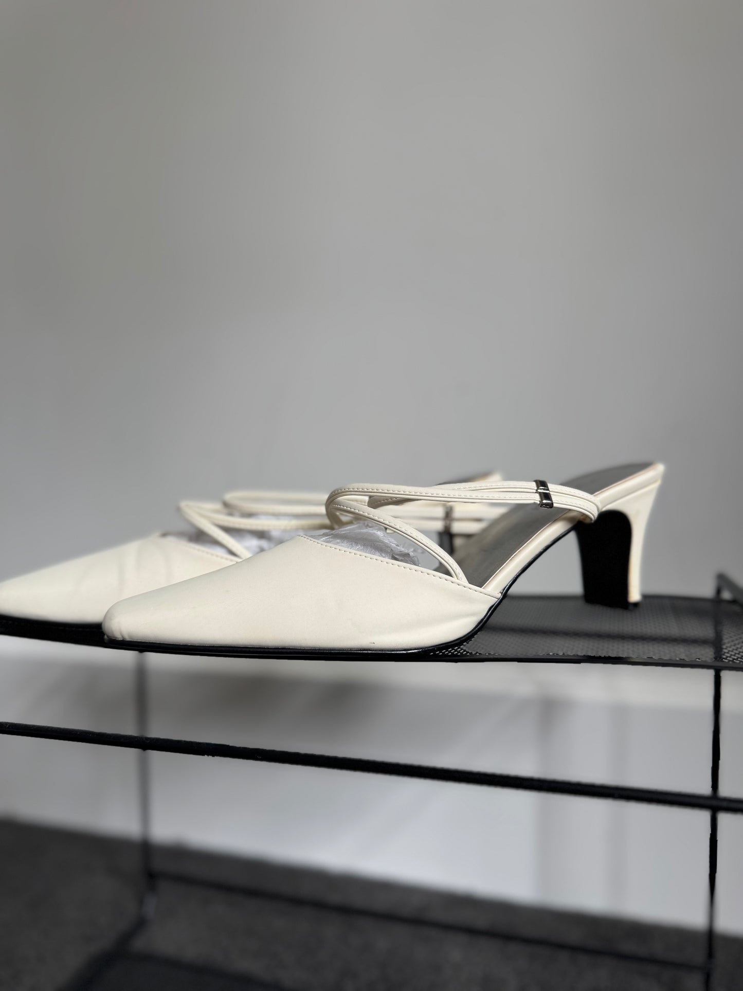 Cream Strappy Kitten Heels | Size 8