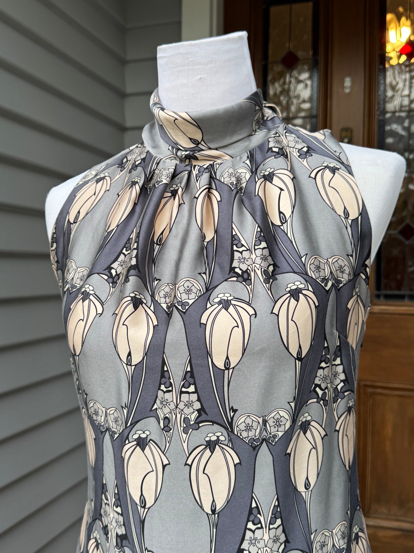 Beautiful Vintage Silk Tie Up Mini Dress | Size 8-10