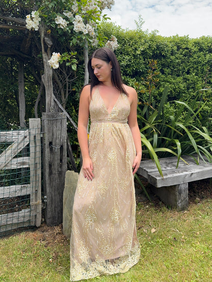 Gorgeous Gold Gown | Size 8-12