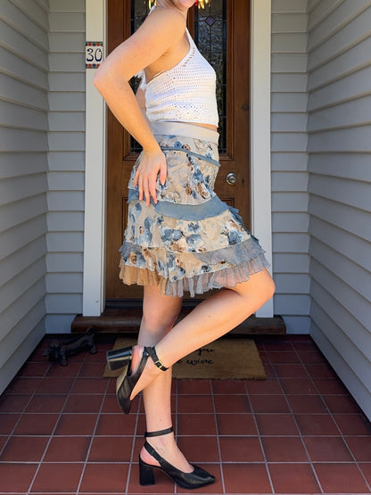 Beautiful Floaty Mini Skirt | Size 8-10