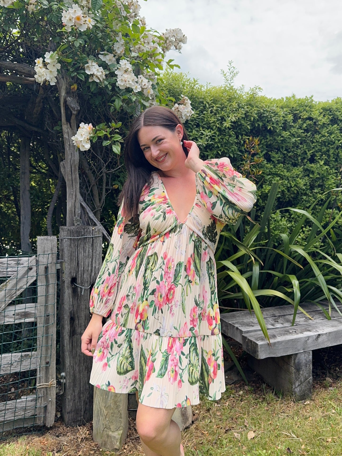 Soft & Feminine Floral Mini Dress | Size M