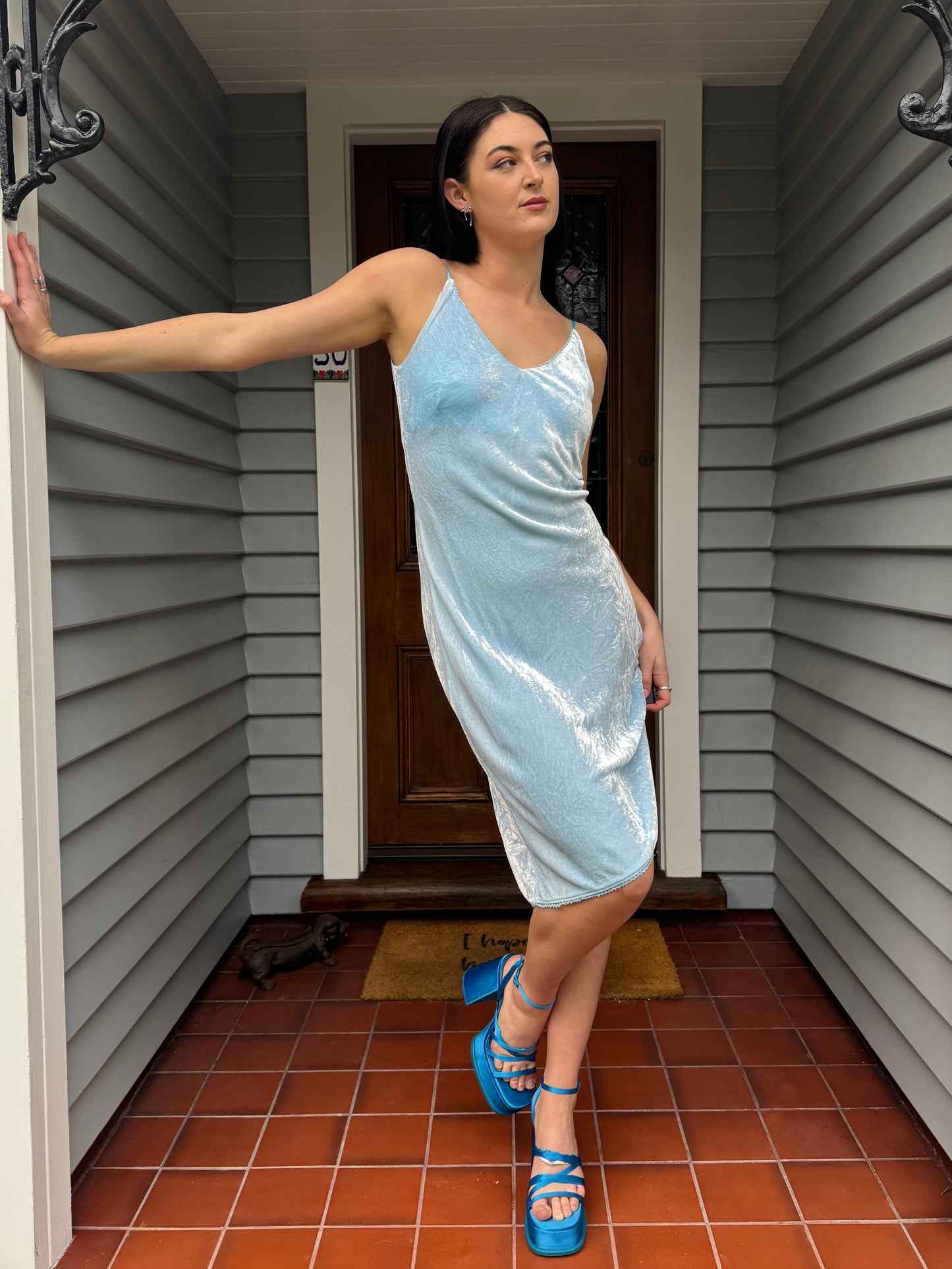 Vintage Blue Velvet Midi Dress | Size 8-10