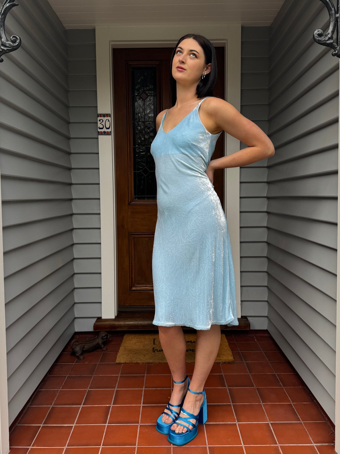 Vintage Blue Velvet Midi Dress | Size 8-10