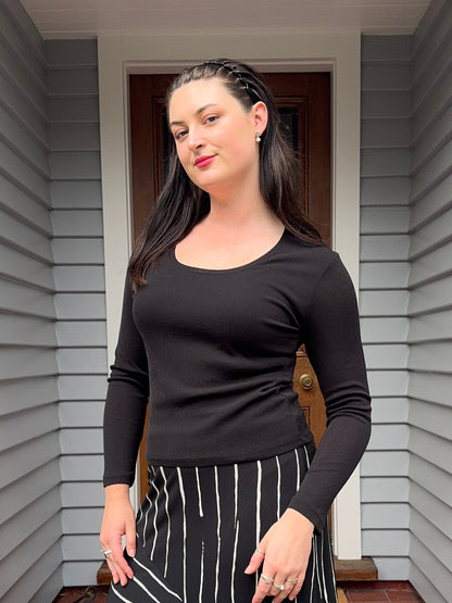 STAXS Black Long-sleeve | Size 12