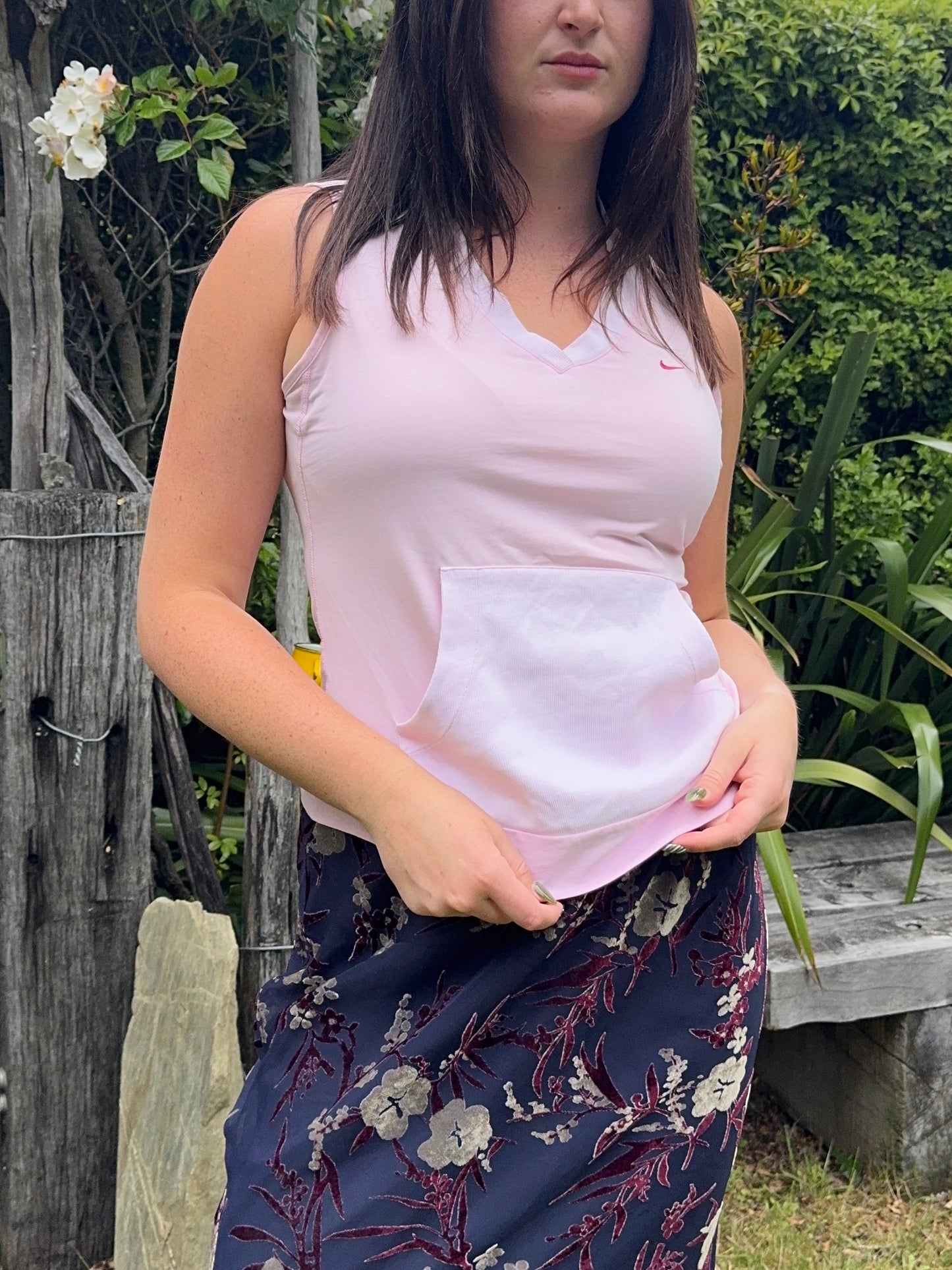 Cute Y2k Nike Top | Size 8-10