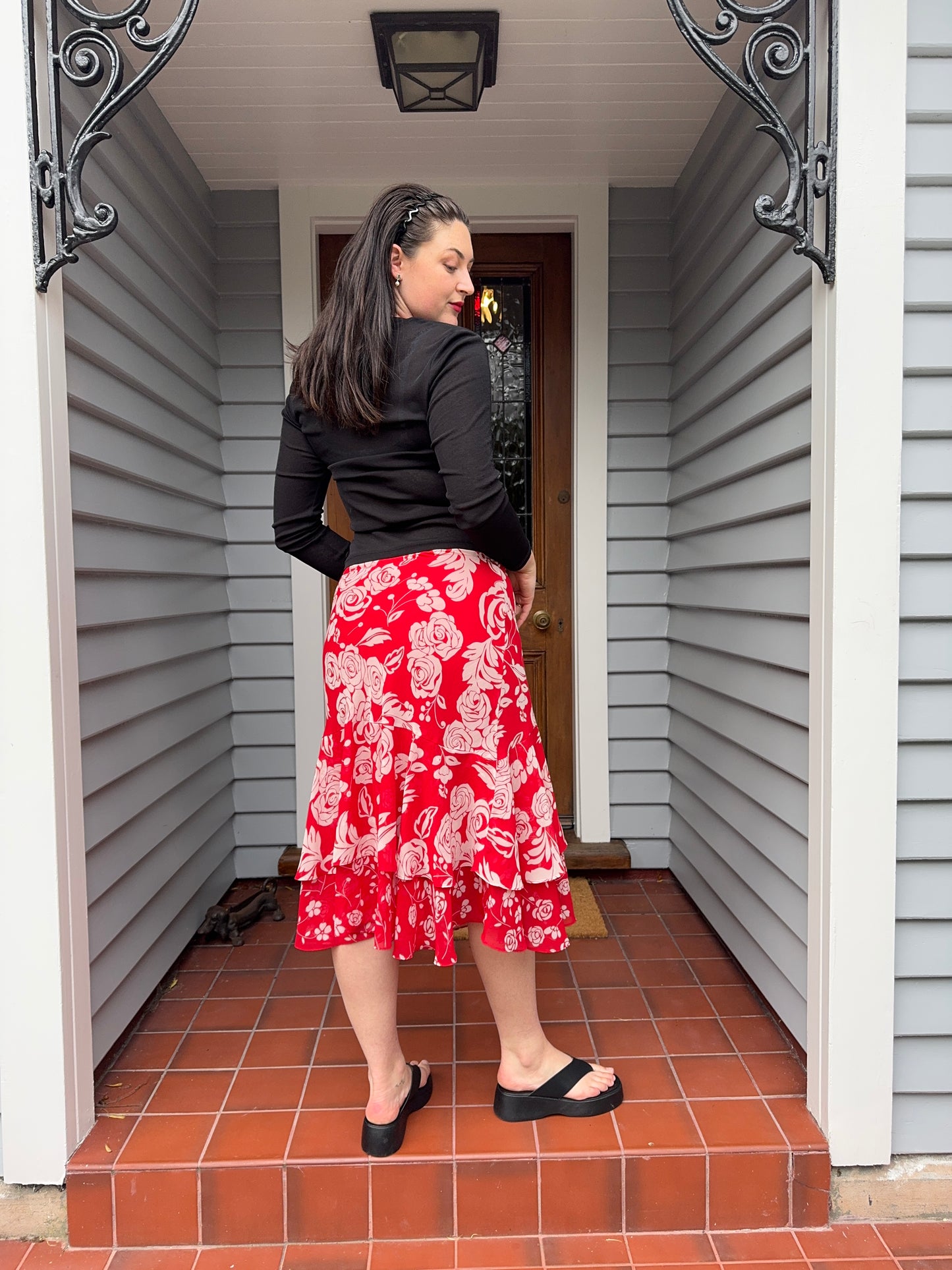 Red + White Floral Midi Skirt | Size 10-12